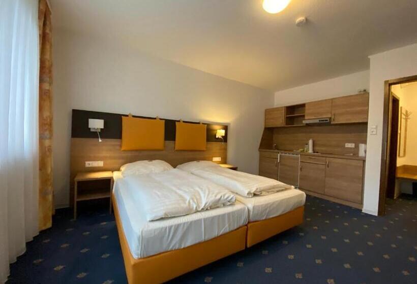 اتاق استاندارد, Romerhof