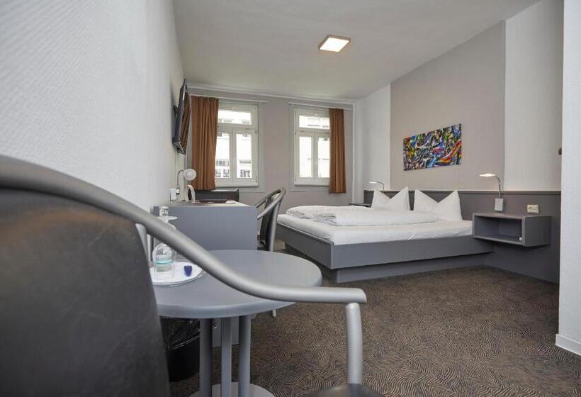 غرفة قياسية, Schlemmer