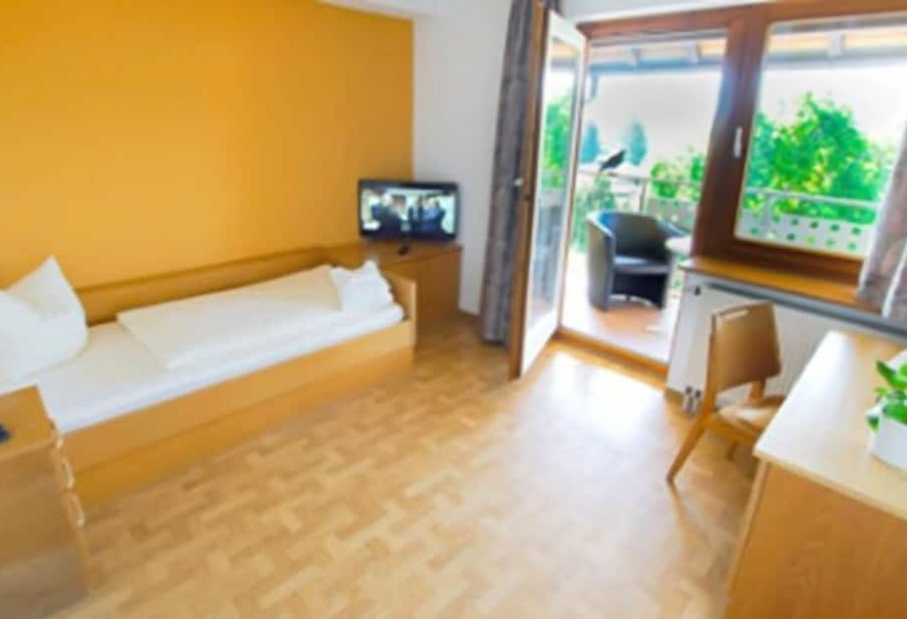 스탠다드 싱글 룸, Traube Lossburg