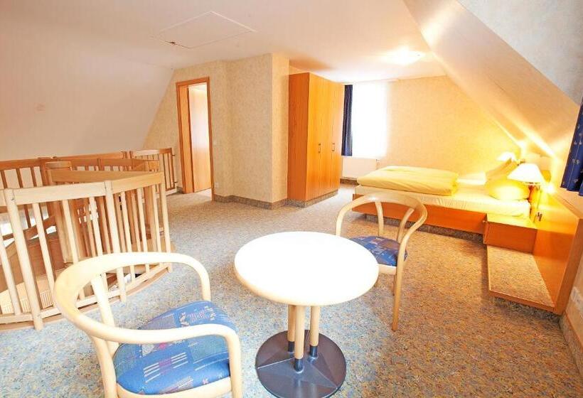 דירת חדר, Landhotel Gasthof Wittstaig