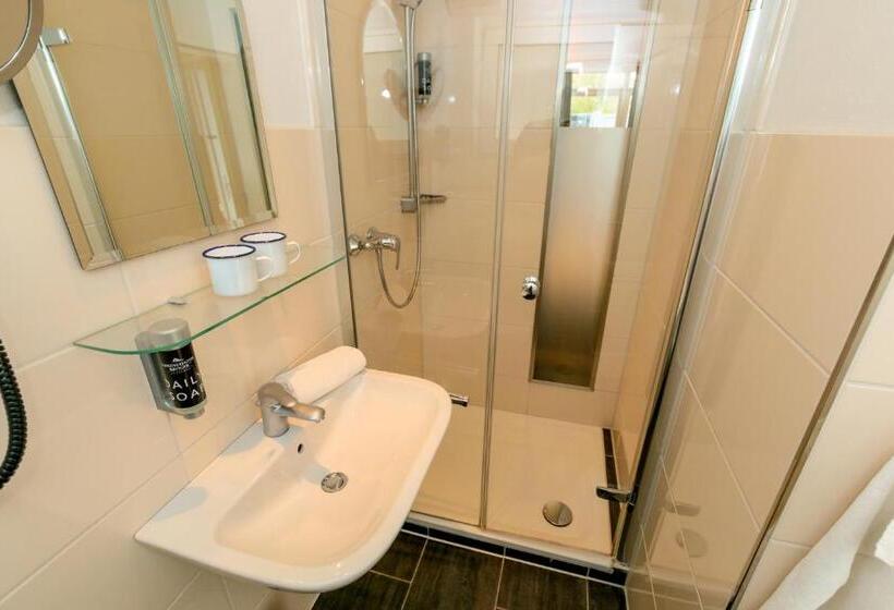 غرفة قياسية مزوَّدة بتراس, Nordseehotel Kröger