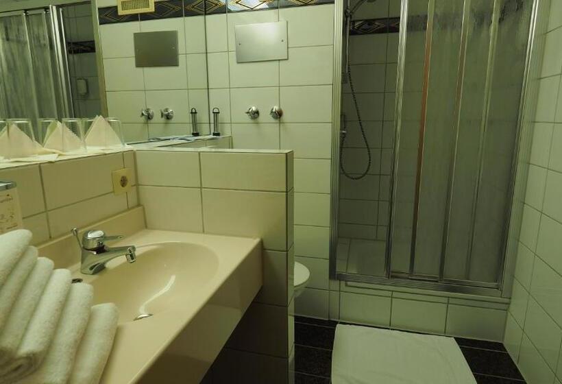 Номер Стандарт, Gasthof Adler