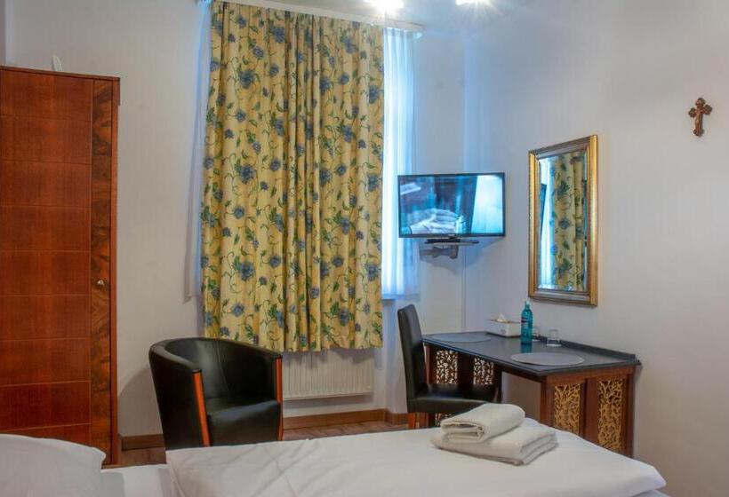 Номер Стандарт, Klosterturm