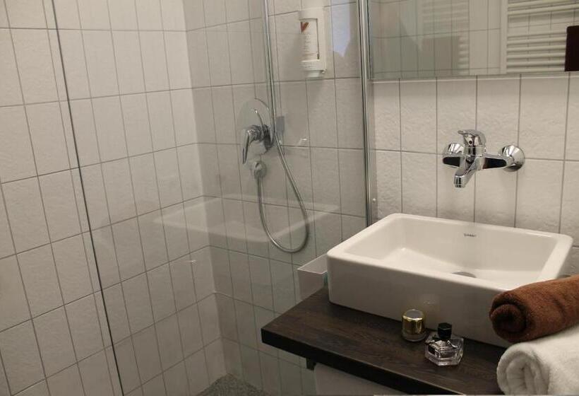 标准间, Landgasthof Brachfeld