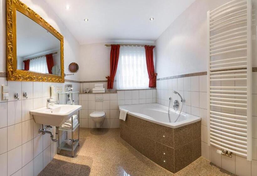 Номер Deluxe с Балконом, Romantik Hotel Rindenmühle