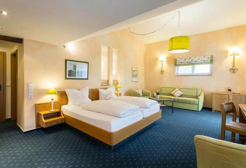 חדר דלוקס עם מרפסת, Romantik Hotel Rindenmühle