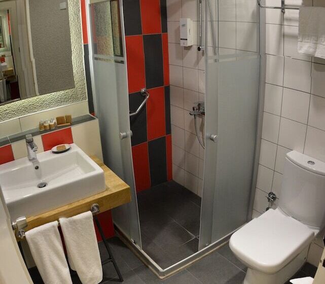 Номер Стандарт с Балконом, Arinnanda Otel
