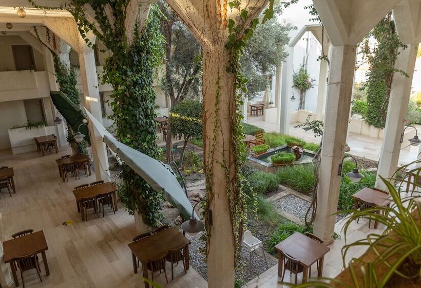 غرفة قياسية مزوَّدة بشُرفة, Arinnanda Otel