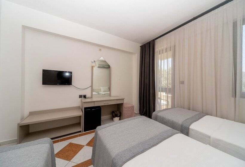 Трежместный Номер Economy, Arinnanda Otel