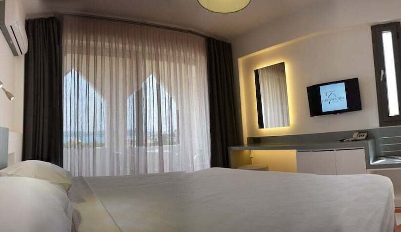 غرفة ديلوكس مزودة بشرفة, Arinnanda Otel