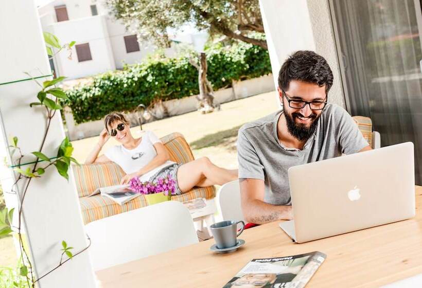 غرفة قياسية فردية, Arinnanda Otel