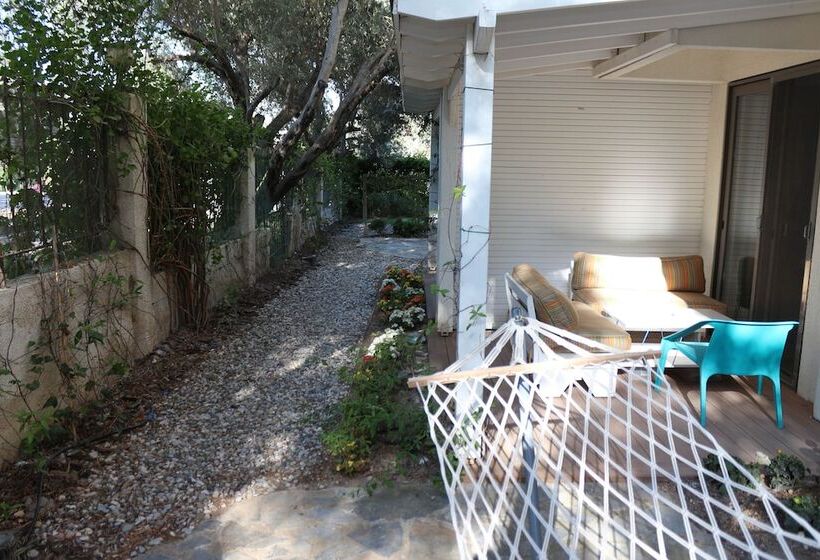 غرفة قياسية فردية, Arinnanda Otel