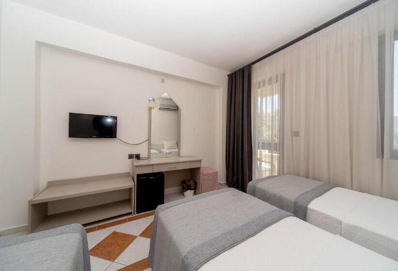 Трежместный Номер Economy, Arinnanda Otel