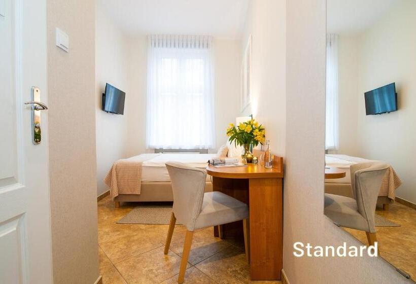 Номер Стандарт Индивидуальный, Awo