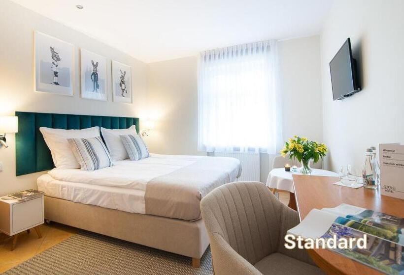 Номер Стандарт, Awo