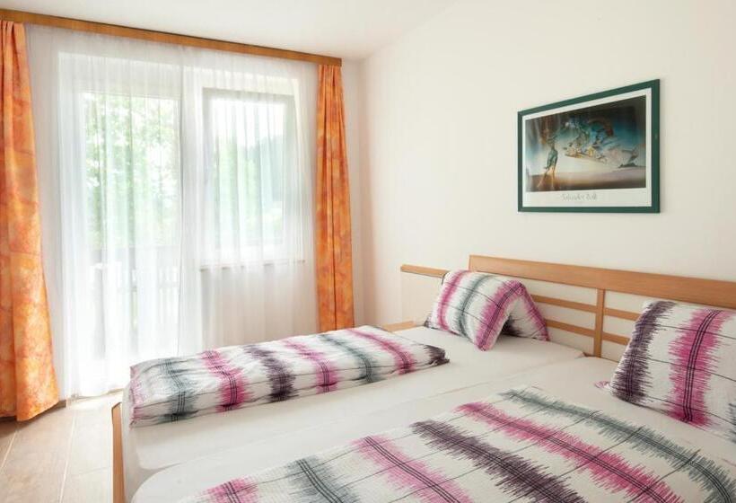 带阳台标准四人间, Bed & Breakfast Eckwirt