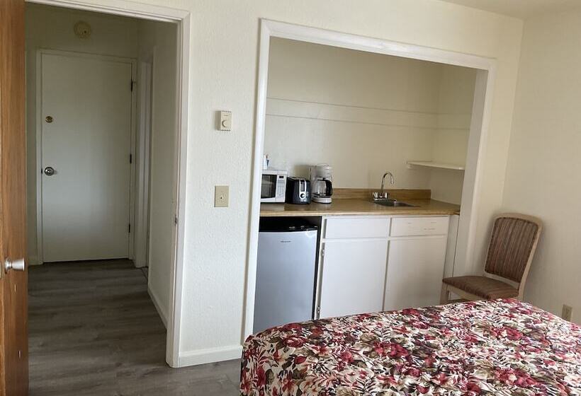 Family Suite, Front Street Inn