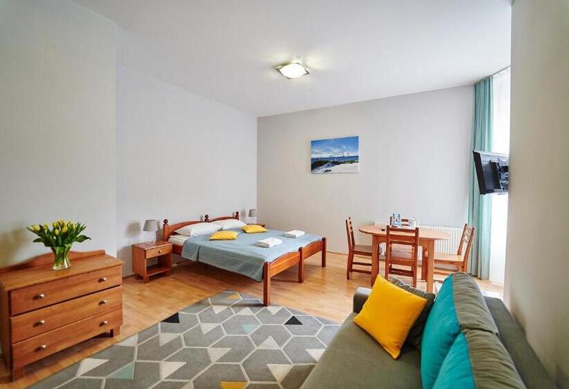 标准间, Ik Gołdap