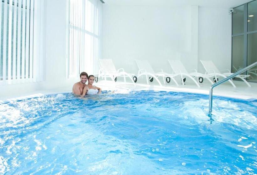 اتاق استاندارد یک نفره, Interferie Medical Spa