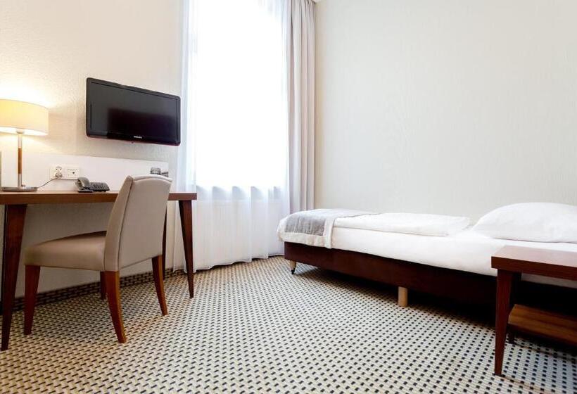 单人经济间, Jantar Hotel & Spa By Zdrojowa