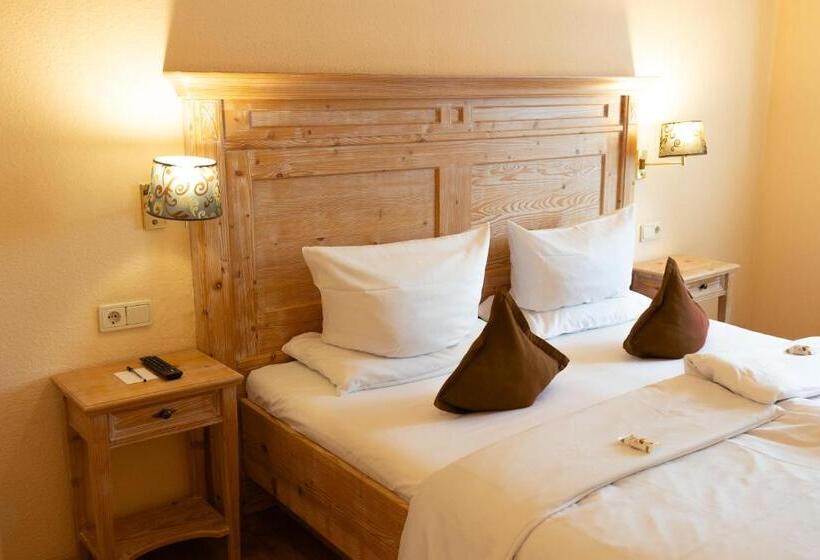 컴포트 싱글 룸, Kübler