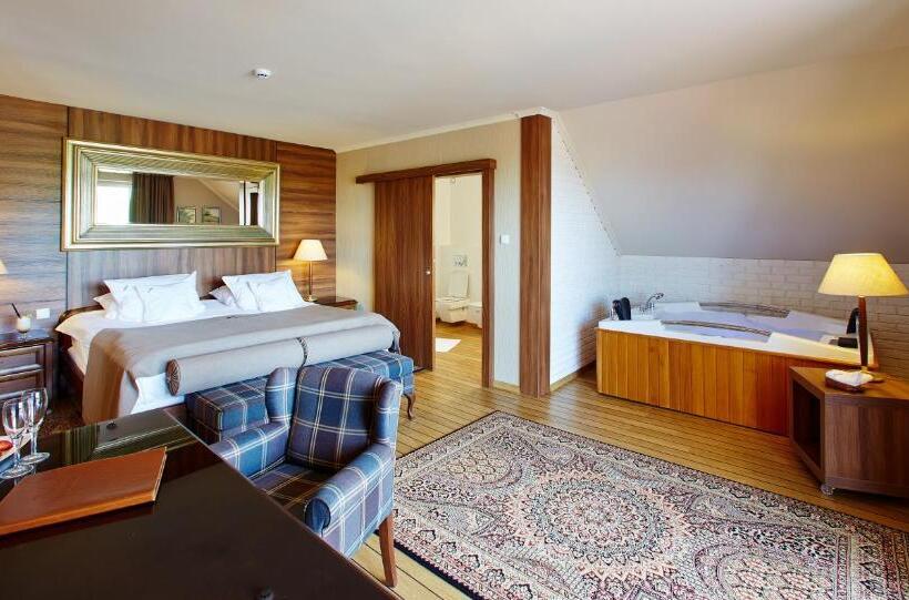 Апартаменты 1 Спальня с Террасой, Kormoran Medispa