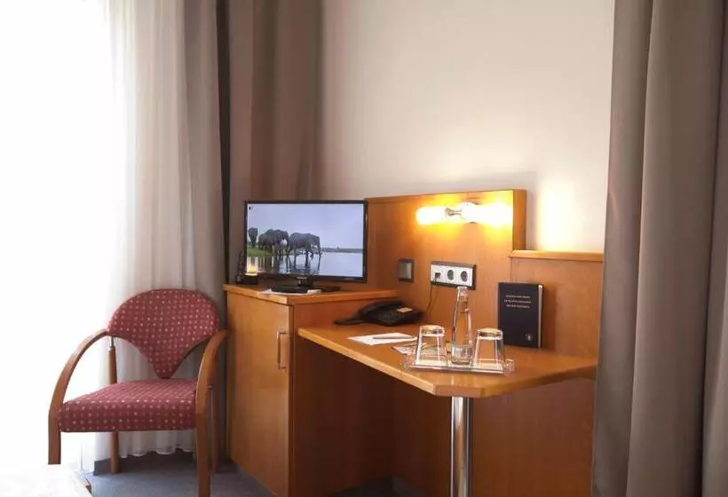 コンフォートシングルルーム, Neumaiers Hirsch Gasthof Und Land