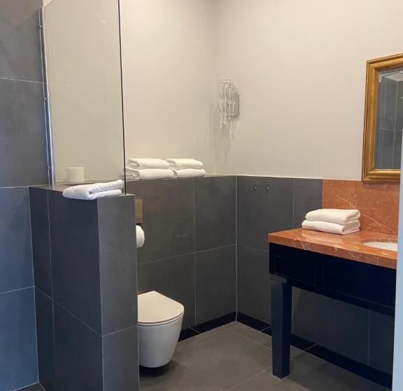 디럭스 트리플 룸, Pałac Na Wodzie Hotel & Spa