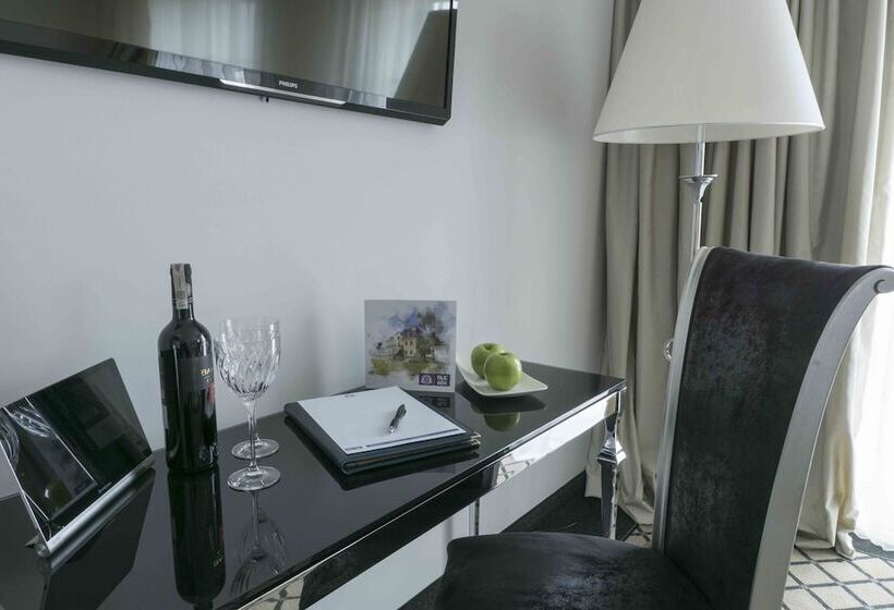 Номер Deluxe, Pałac Na Wodzie Hotel & Spa