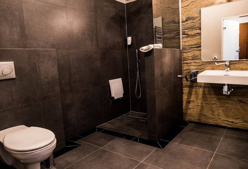 Номер Deluxe, Pałac Na Wodzie Hotel & Spa