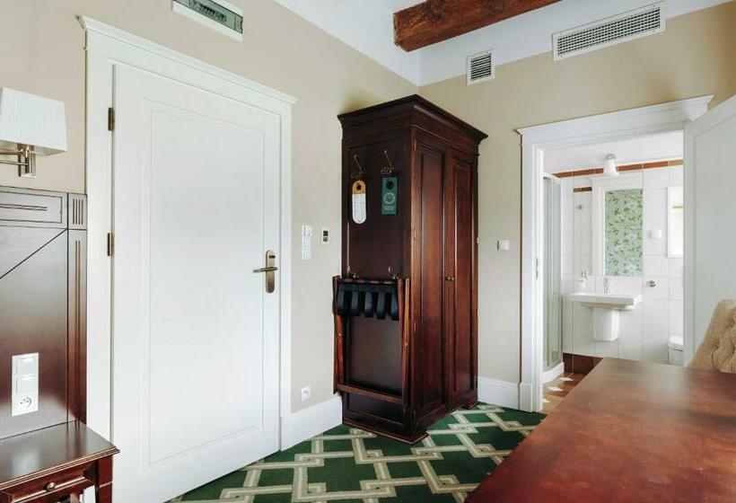 חדר סטנדרט יחיד, Pałac Romantyczny