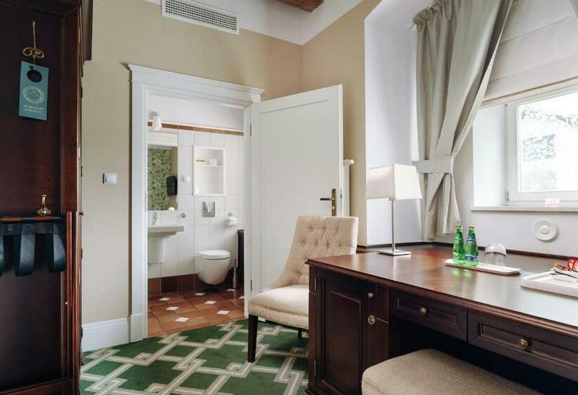 חדר סטנדרט יחיד, Pałac Romantyczny