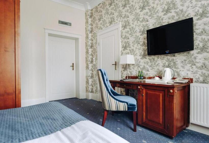 חדר סטנדרט יחיד, Pałac Romantyczny