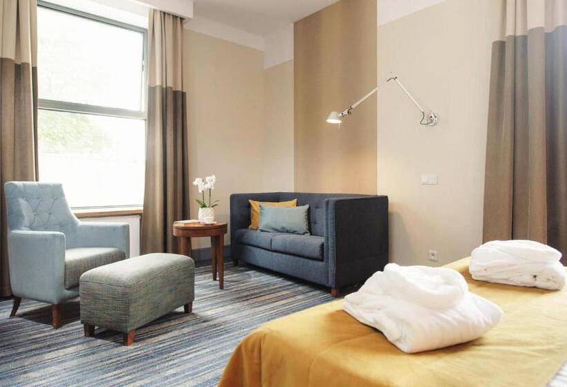 חדר דלוקס, Pałac Romantyczny