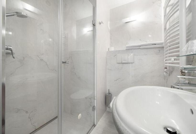 آپارتمان 1 خوابه, Pegaz