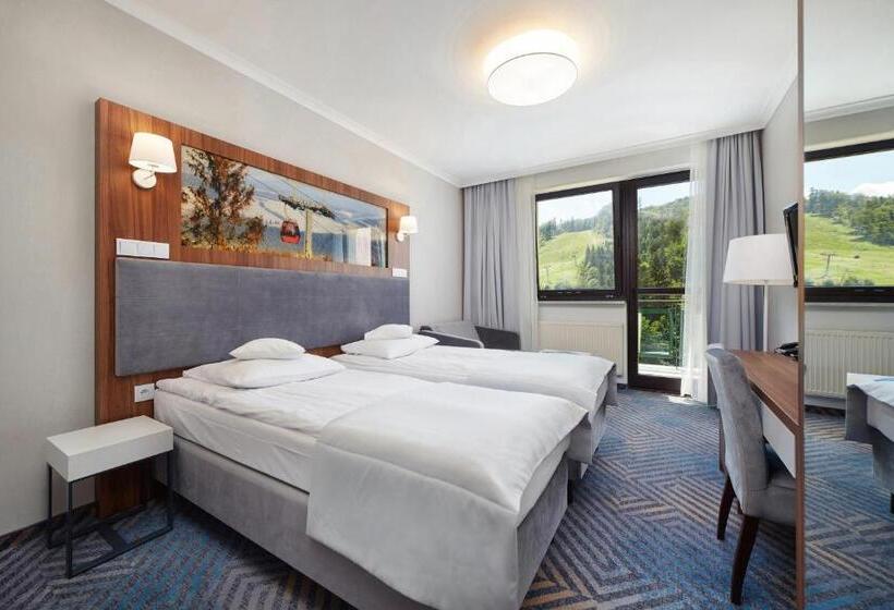 اتاق استاندارد با چشمانداز کوهستان, Pegaz