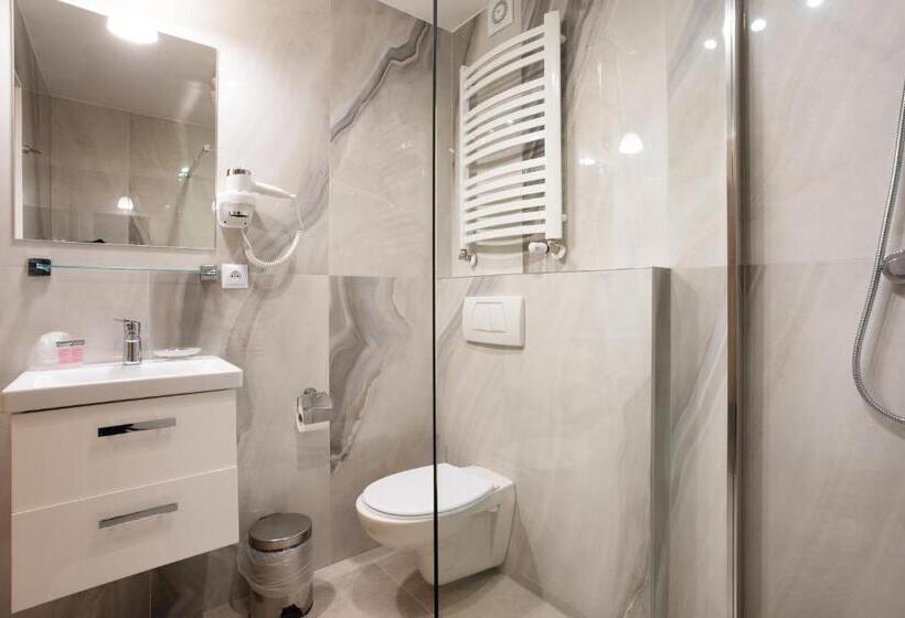 اتاق استاندارد, Pegaz