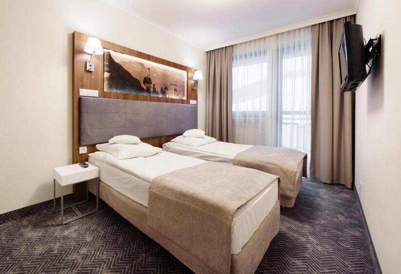 اتاق استاندارد با چشمانداز کوهستان, Pegaz