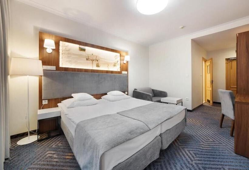 اتاق استاندارد با چشمانداز کوهستان, Pegaz