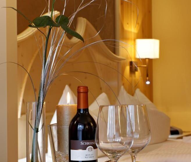 컴포트 룸, Restaurant Früchtl