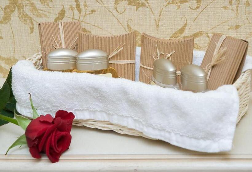 اتاق لوکس, Royal Baltic 4 Luxury Boutique