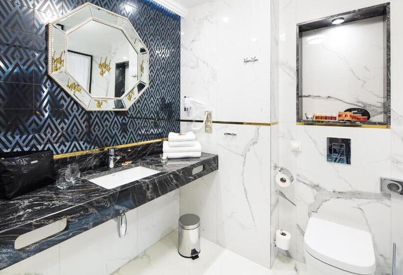 اتاق راحتی سه تخته, Royal Baltic 4 Luxury Boutique