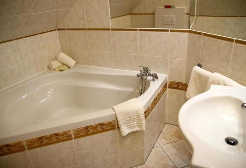 غرفة سوبيريور, Seeberg