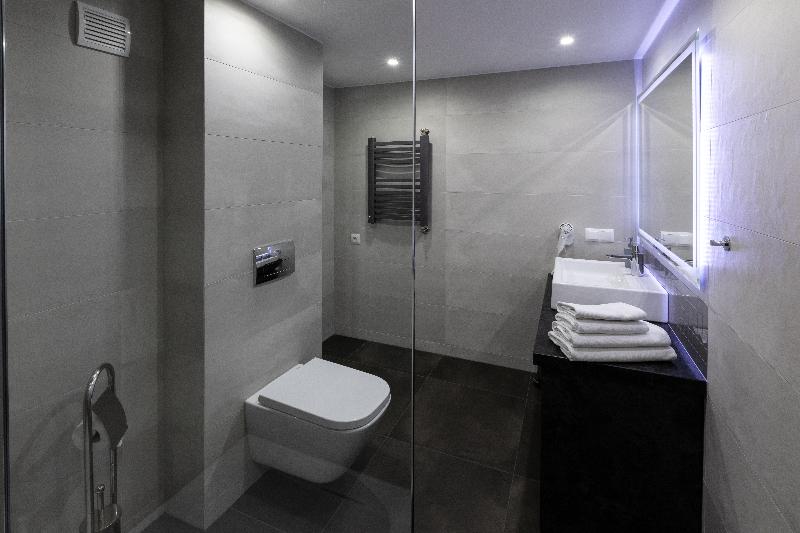 חדר דלוקס, Sport