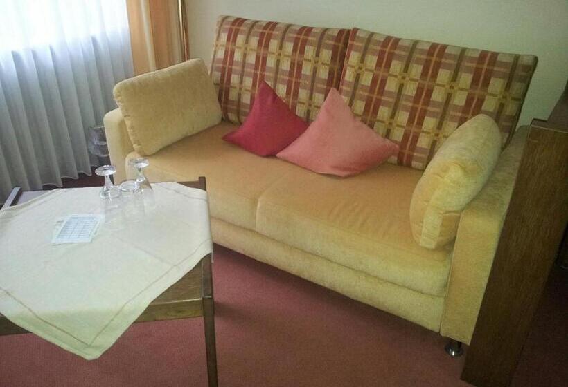 Семейный Номер, Stadt Witzenhausen