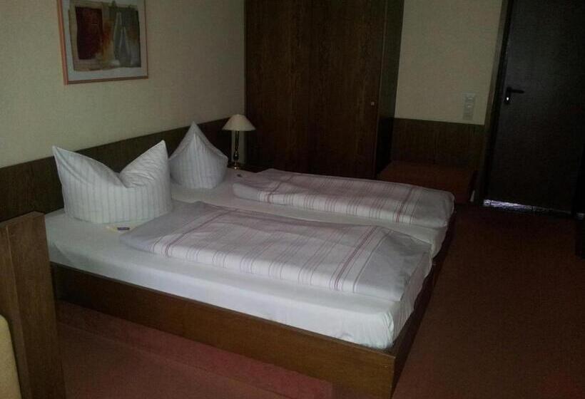 Семейный Номер, Stadt Witzenhausen