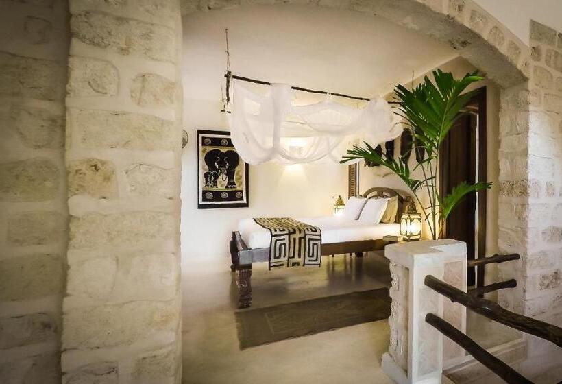 سوییت, The Charming Lonno Lodge Watamu