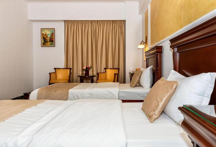 Номер Стандарт, Victoria