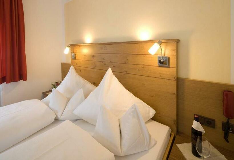 Номер Стандарт с Балконом, Zita