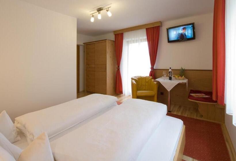 Номер Стандарт с Балконом, Zita